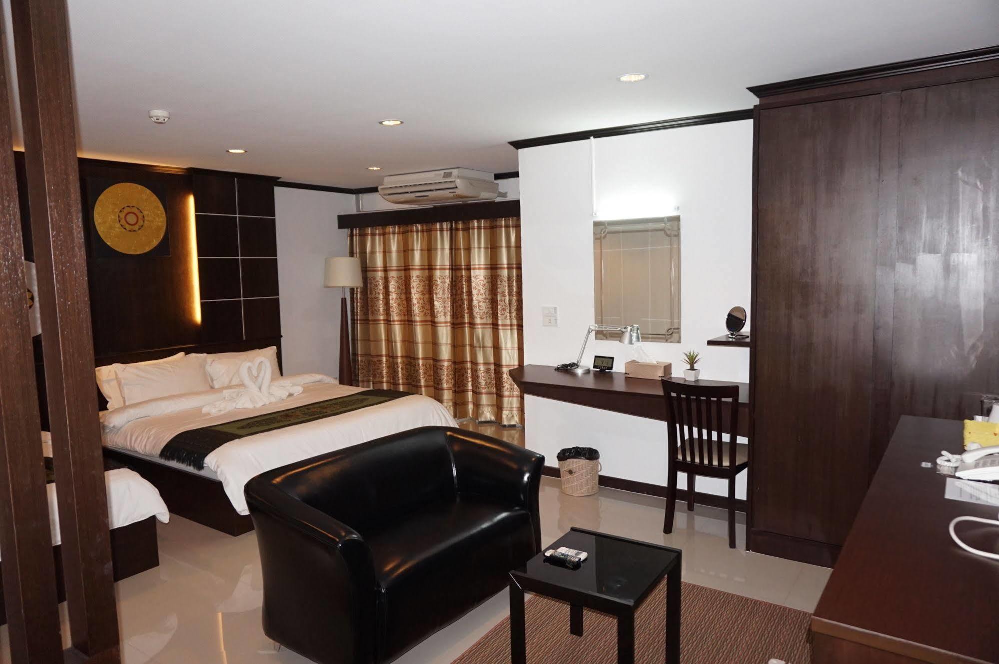The Next Grand Hotel Khon Kaen Exterior photo